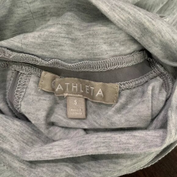 ATHLETA MOCK NECK SLEEVELESS TOP GREY COLOR SIZE SMALL - Picture 14 of 15